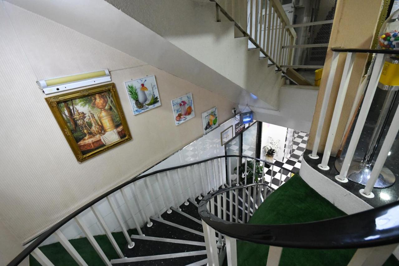 Maaeen Hotel ดูไบ ภายนอก รูปภาพ