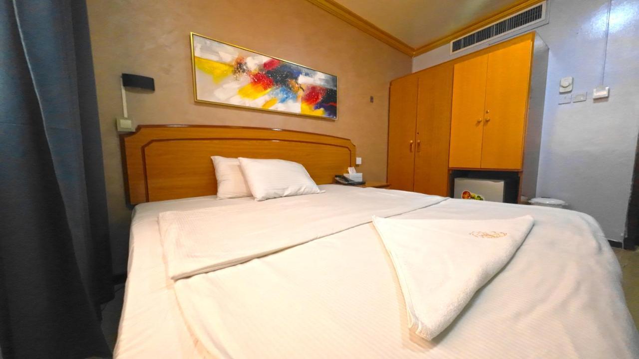 Maaeen Hotel ดูไบ ภายนอก รูปภาพ