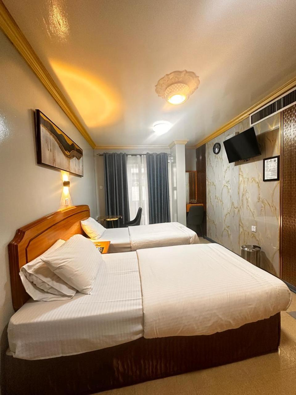 Maaeen Hotel ดูไบ ภายนอก รูปภาพ